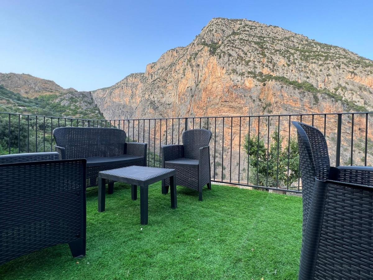 L'Oasi Del Raganello Bed & Breakfast Civita Ngoại thất bức ảnh