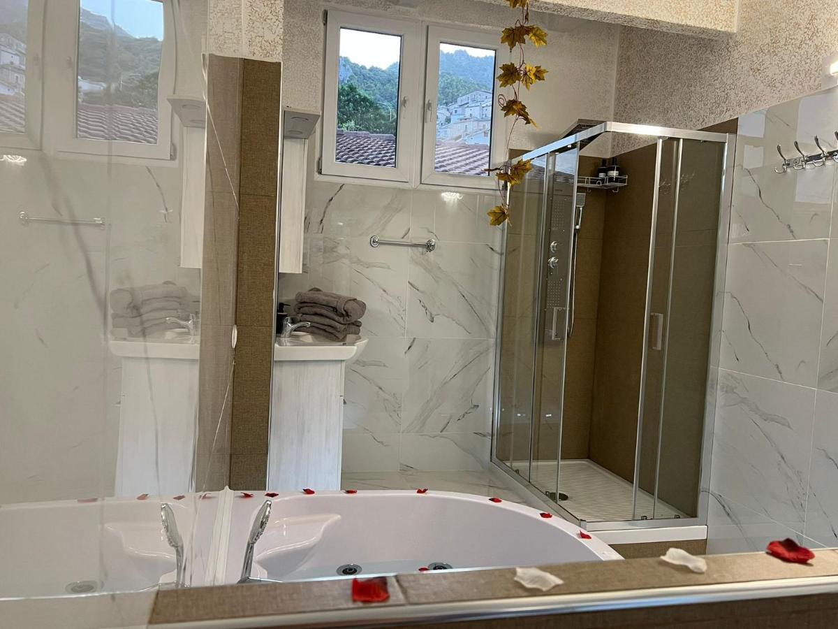 L'Oasi Del Raganello Bed & Breakfast Civita Ngoại thất bức ảnh