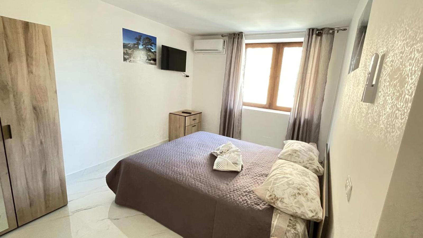 L'Oasi Del Raganello Bed & Breakfast Civita Ngoại thất bức ảnh